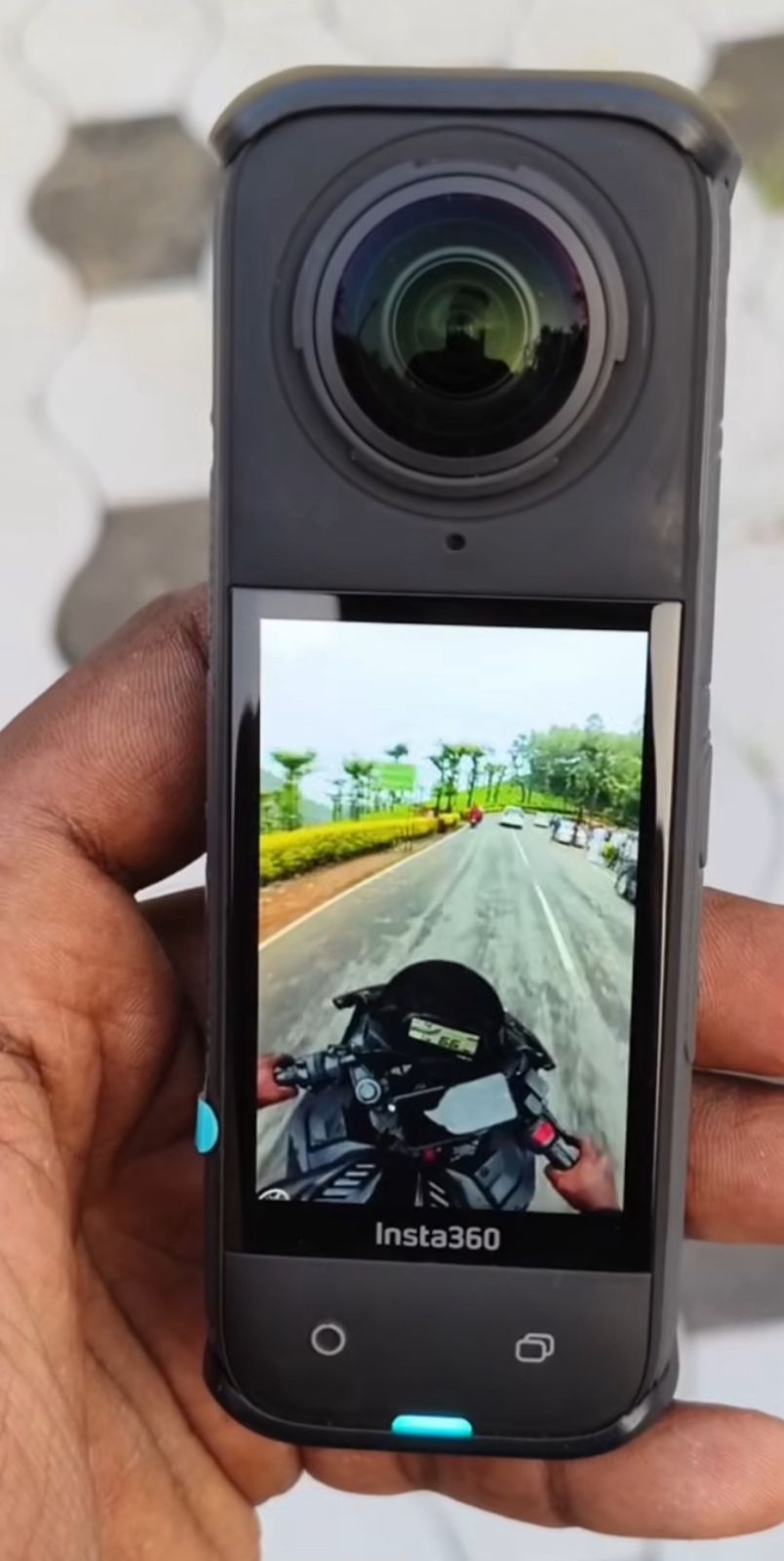 Insta360 5